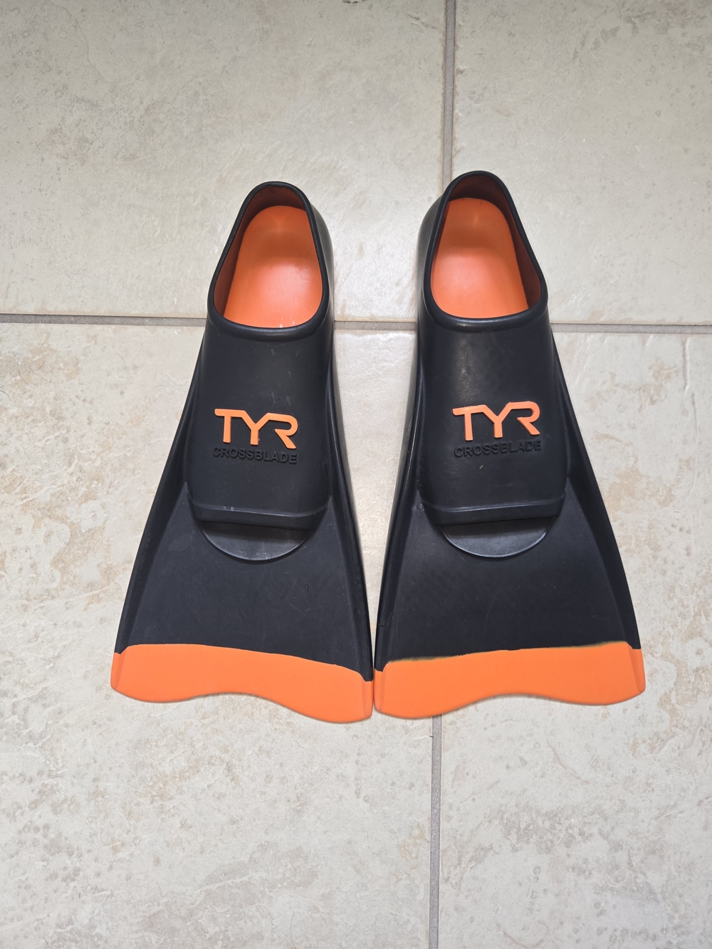 TYR  CrossBlade Swim Fins Kids Size 1-3